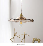 1 lumière intérieure suspendue for îlot de cuisine, luminaires suspendus en verre à tête , finition dorée, lampe à suspension moderne de forme ondulée for salle à manger, chevet, entrée, café, restaur