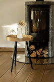 WENKO Petite table basse ronde, table d'appoint bout de canapé bois, pied métal noir, Bois Bambou, Ø 40 x 50 cm