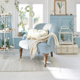 Loberon Fauteuil Ainsley, pieds tournés à la main, rivets sur les pieds, grand confort d'assise, design intemporel, siège, lin, bois de manguier, bleu
