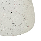 Beliani Table d'Appoint Effet Terrazzo Forme Contournée Ronde 52 cm Résistant Blanc Cassé Caffi