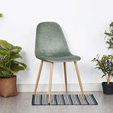 Lot de 4 Chaises de style Scandinave avec une assise et dossier recouverts de velours cactus, des pieds en métal avec finiton imitation chêne clair.